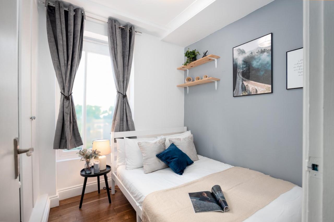 Charming Apartment In The Heart Of Pimlico Londra Exterior foto